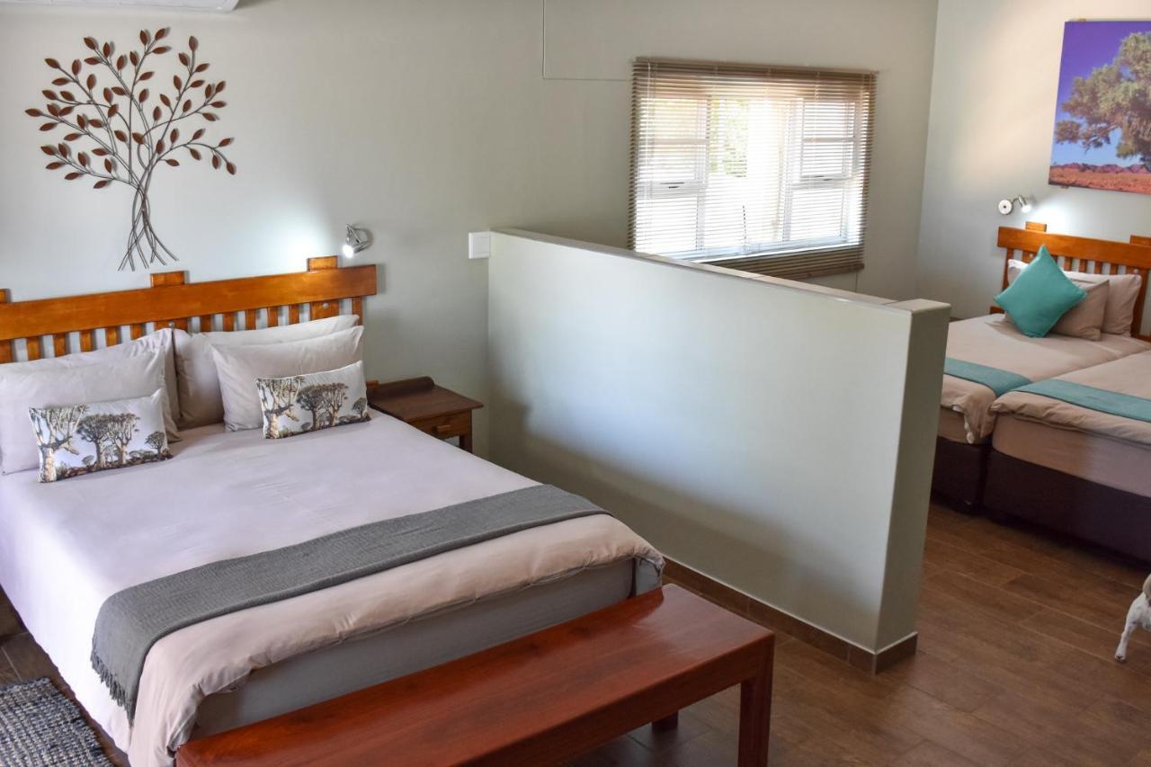 Kamaku Guesthouse Cc Otjiwarongo Ngoại thất bức ảnh