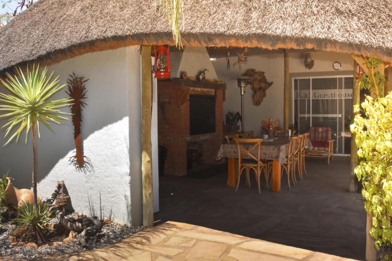 Kamaku Guesthouse Cc Otjiwarongo Ngoại thất bức ảnh
